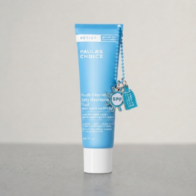 Антивозрастной увлажняющий крем с SPF 50 60 мл / Resist youth-extending daily hydrating fluid SPF 50 