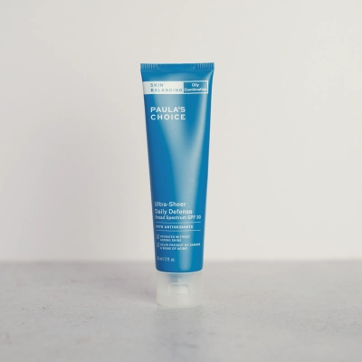 Дневной ультралегкий крем с SPF 30 60 ml / Skin balancing ultra-sheer daily defense SPF 30