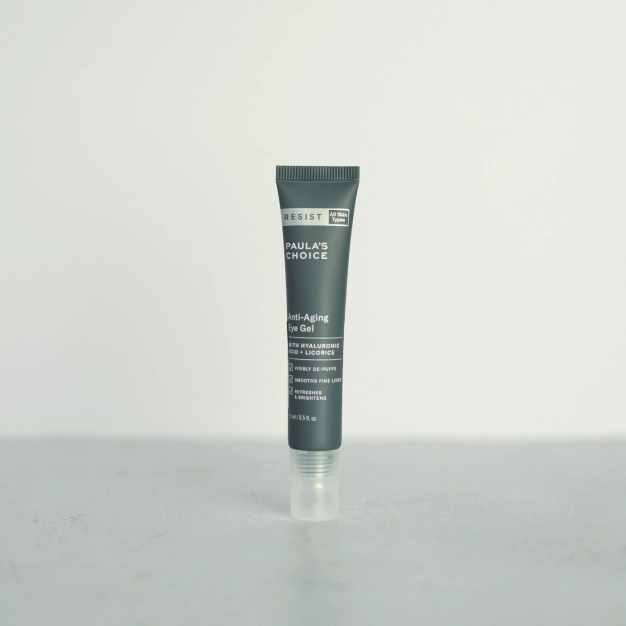 Гель вокруг глаз против отеков с массажным наконечником 15 мл / Resist anti-aging eye gel 