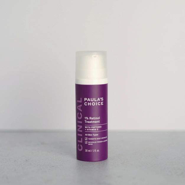Антивозрастная сыворотка с 1% ретинола, пептидами и витамином С 30 мл /  Clinical 1% retinol treatment